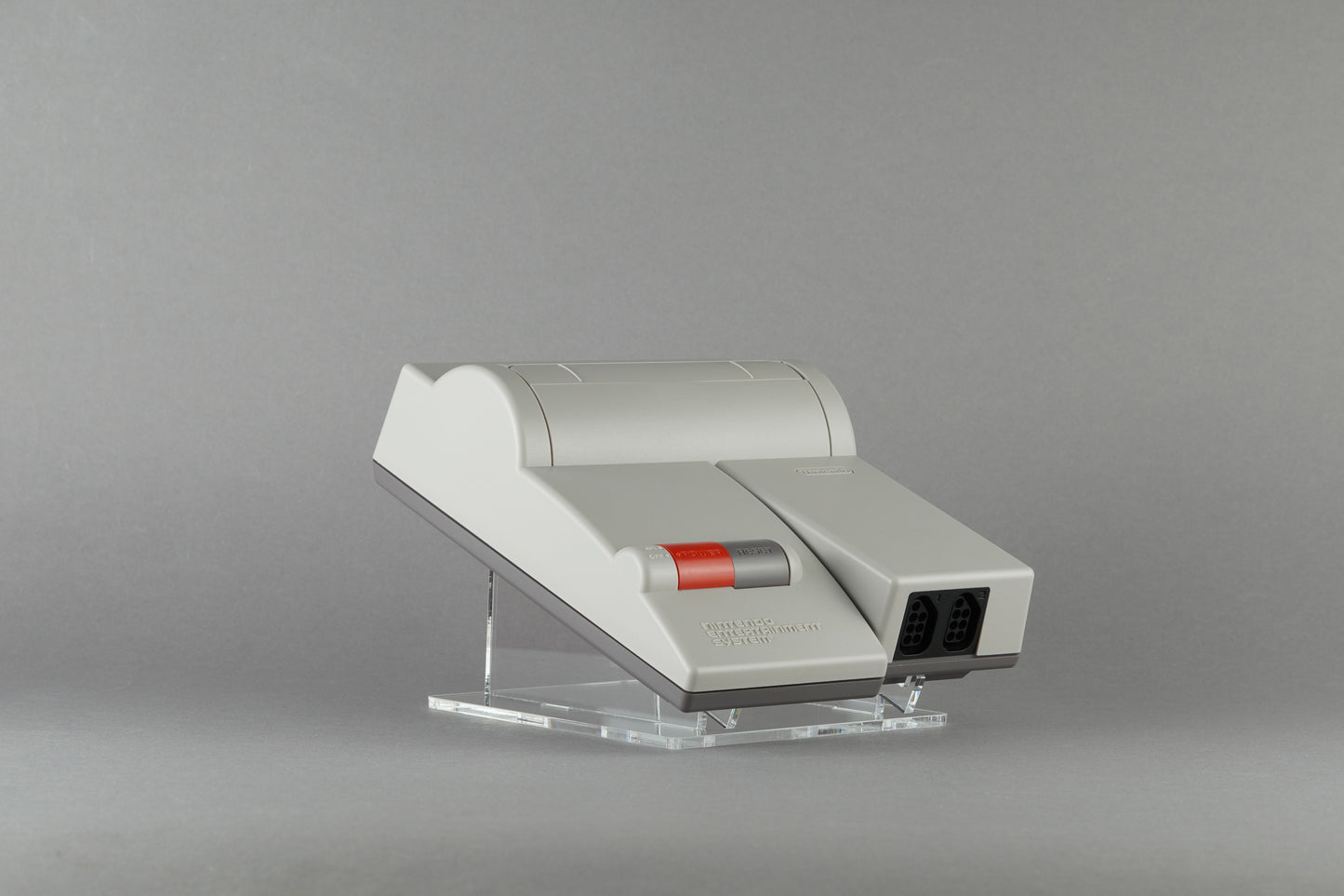 Display stand for Nintendo NES Top Loader
