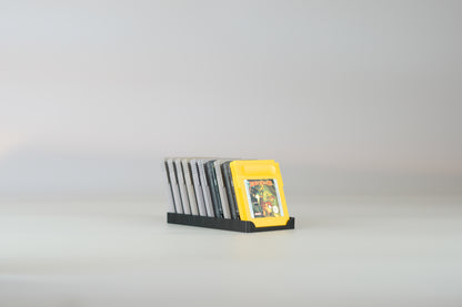 Aufsteller, Displayständer für 10 Nintendo Gameboy Spiele Module