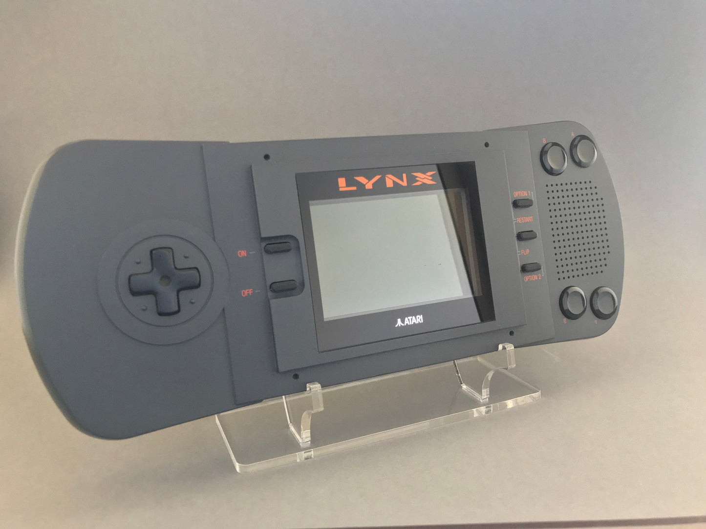 Acryl Aufsteller, Displayständer für Atari Lynx 1. Generation