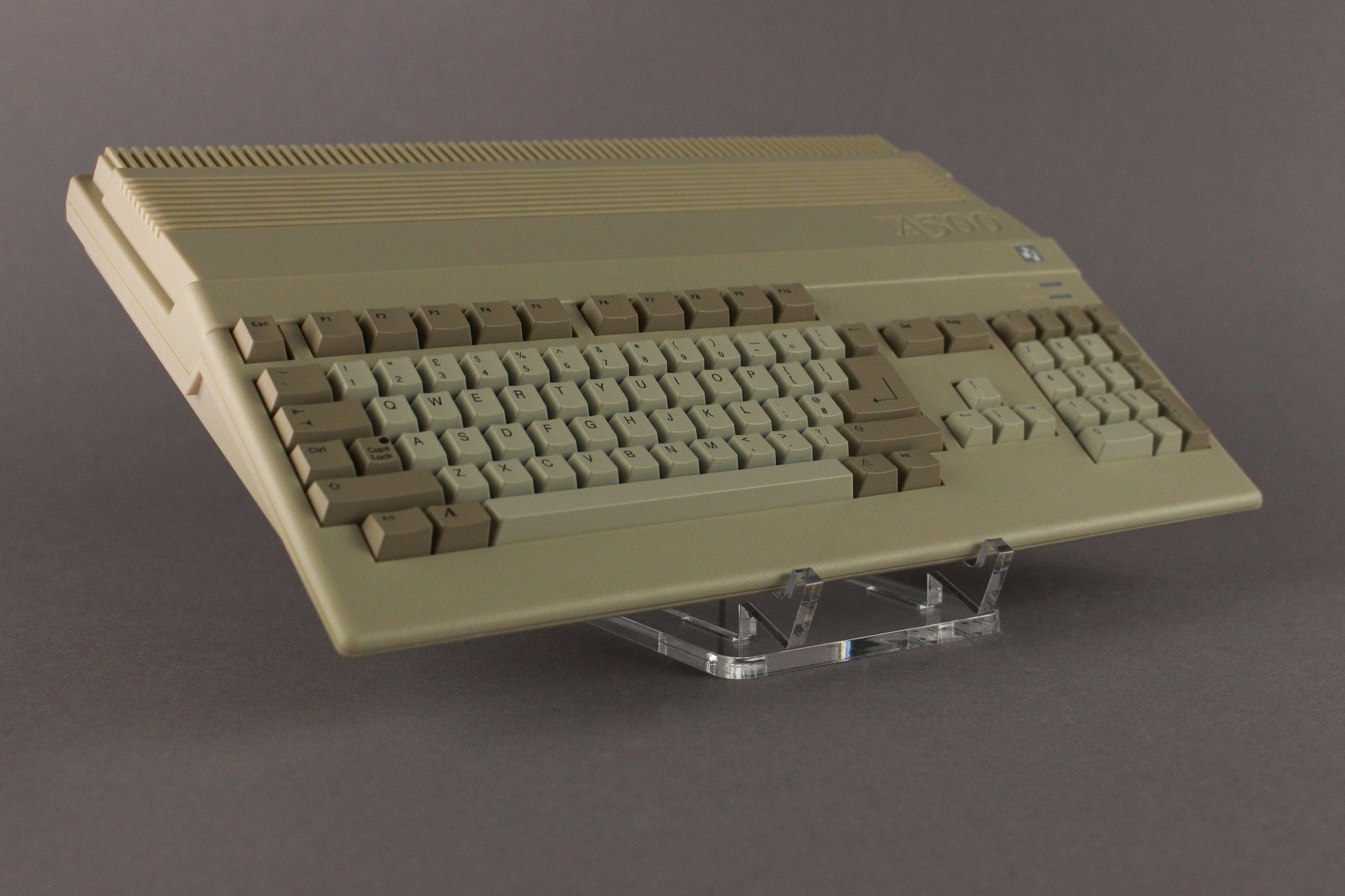 Acryl Aufsteller, Displayständer für Mini Commodore Amiga A500 Mini Horizontal