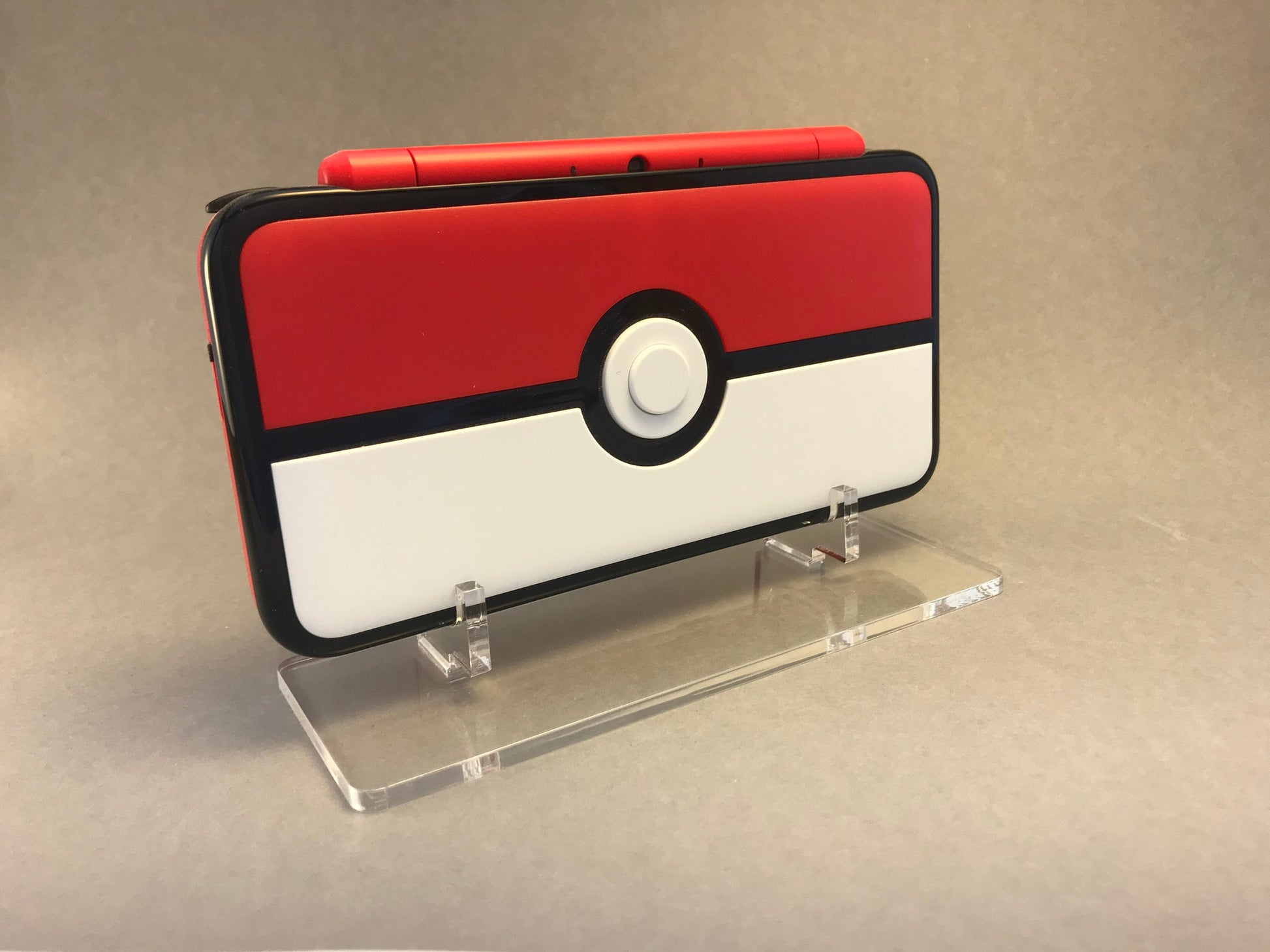 Acryl Aufsteller, Displayständer für Nintendo New 2DS XL