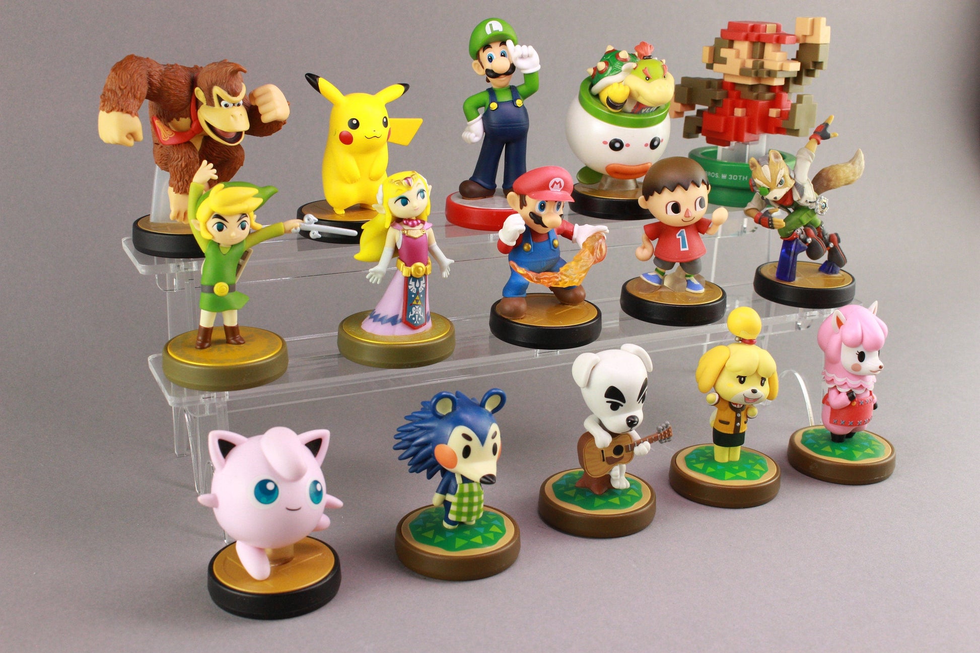 Display Stand, Riser, Stairs for Amiibo, Skylanders, Tamagotchi